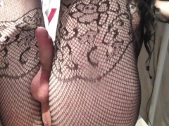 Camgirl Sissy in fishnet play with her clit then cum handsfree
