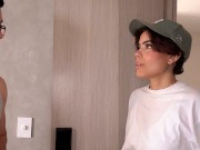 Delivery girls who suck your dick are rated 5 stars for good service – Lian Grey & Jery Lee