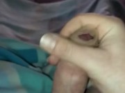 Masaje sensual Mano lenta con esperma caliente en mi cama. Camara lenta