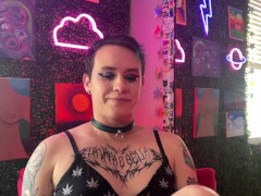 Smell My Sweaty, Hairy Armpits